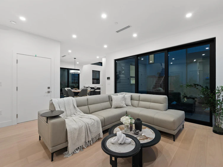 3660 Fleming Street, Vancouver, BC, V5N 3V8 - 24