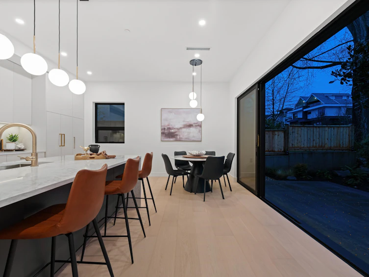1605 E 21st Avenue, Vancouver, BC, V5N 3V8 - 12