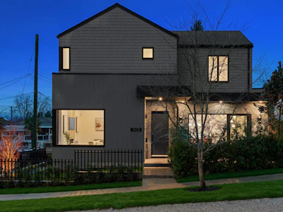 1605 E 21st Avenue - 3