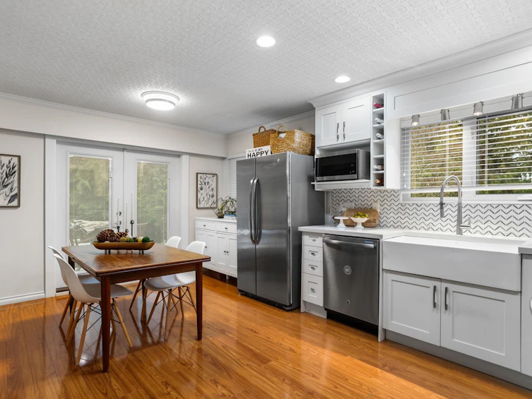 10659 Santa Monica Drive, Delta, BC, V4C 1P9 - 10