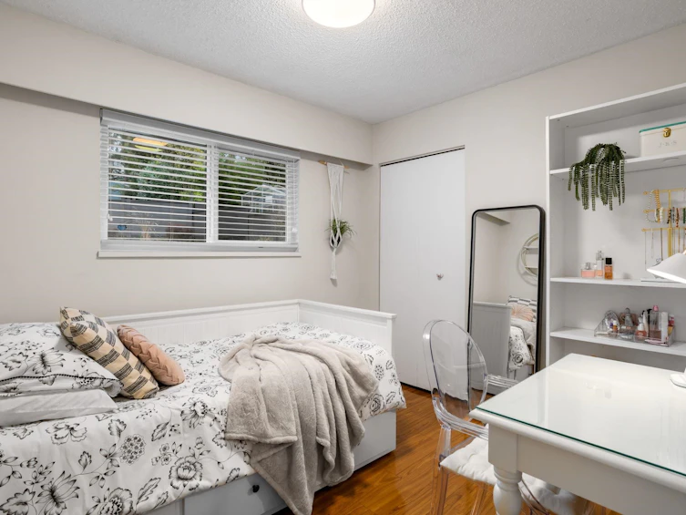 10659 Santa Monica Drive, Delta, BC, V4C 1P9 - 19