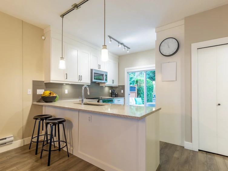 104-1405 Dayton Street, Coquitlam, BC, V3E 0L4 - 11
