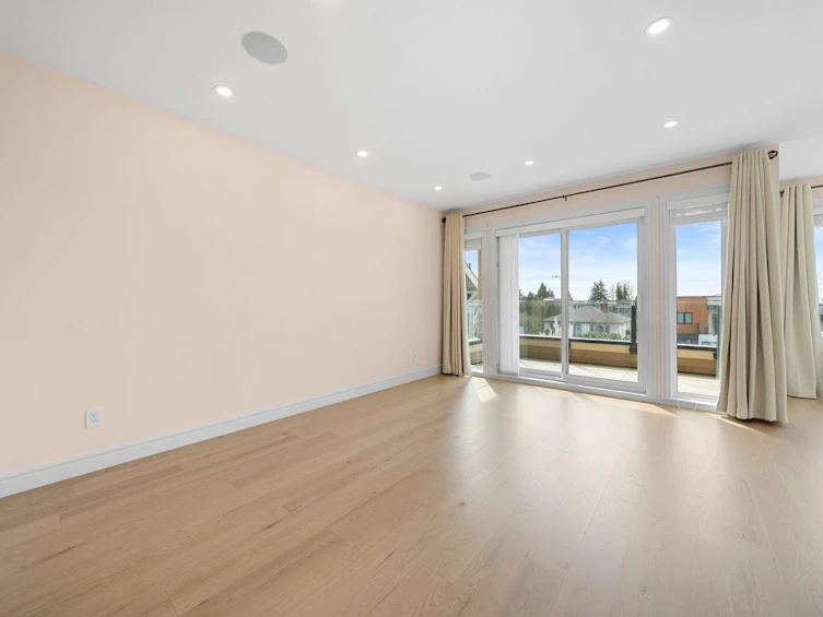 462 W 14th Street, North Vancouver, BC, V7M 1P7 - 25