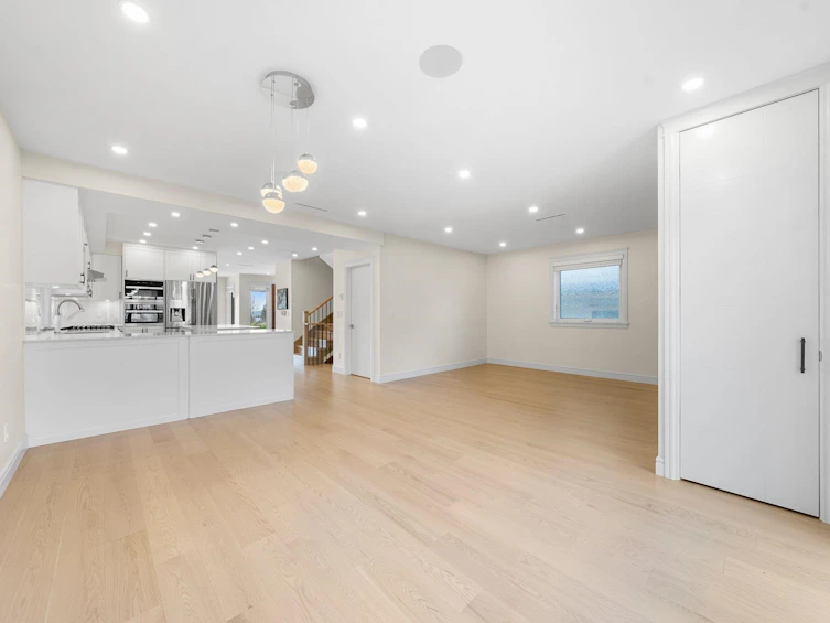 462 W 14th Street, North Vancouver, BC, V7M 1P7 - 15