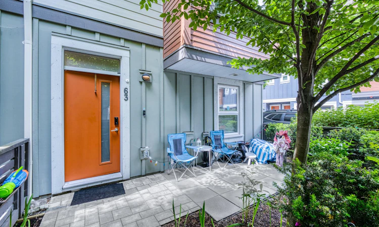 63-10311 River Drive