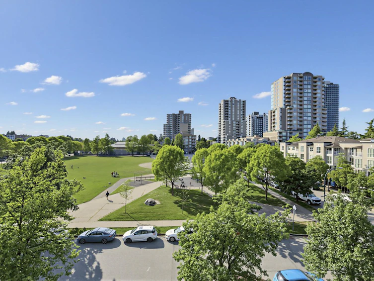 503-3520 Crowley Drive, Vancouver, BC, V5R 6G9 - 23