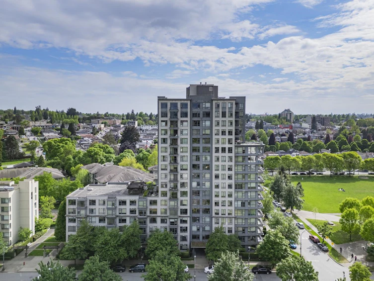 503-3520 Crowley Drive, Vancouver, BC, V5R 6G9
