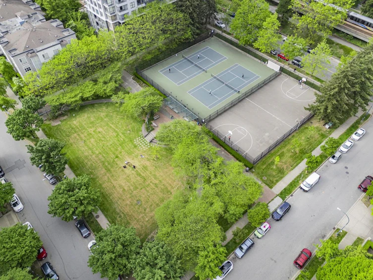 503-3520 Crowley Drive, Vancouver, BC, V5R 6G9 - 8