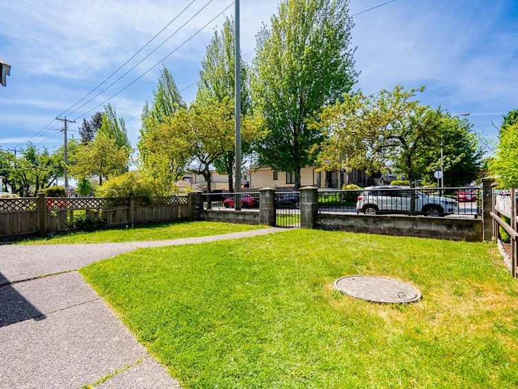 7202 Ross Street, Vancouver, BC, V5X 4B6 - 29