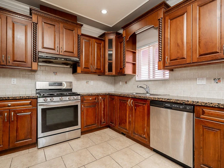 7202 Ross Street, Vancouver, BC, V5X 4B6 - 19
