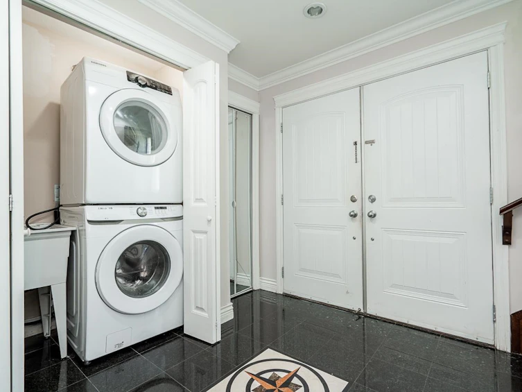 7202 Ross Street, Vancouver, BC, V5X 4B6 - 28