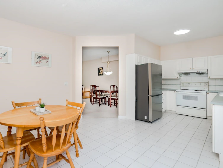 11-8300 Jones Road, Richmond, BC, V6Y 1L6 - 12