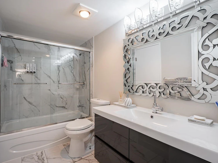 406-9672 134 Street, Surrey, BC, V3T 5L5 - 20