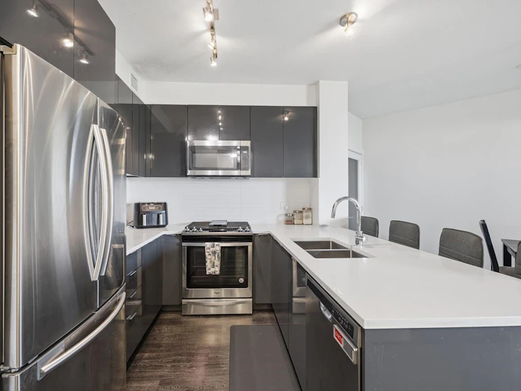 304-15137 33 Avenue, Surrey, BC, V3Z 0Y1 - 13