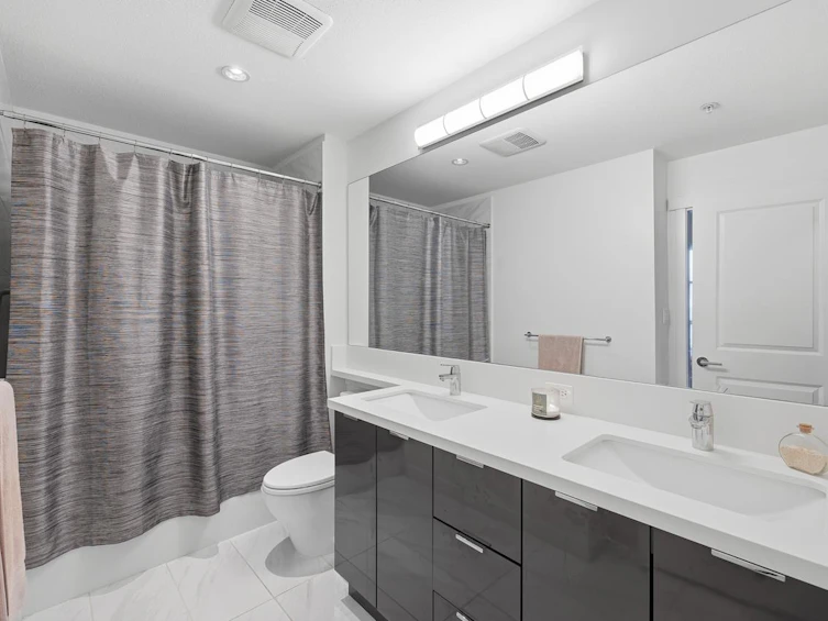 304-15137 33 Avenue, Surrey, BC, V3Z 0Y1 - 18