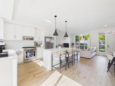 19-23183 136 Avenue - 2