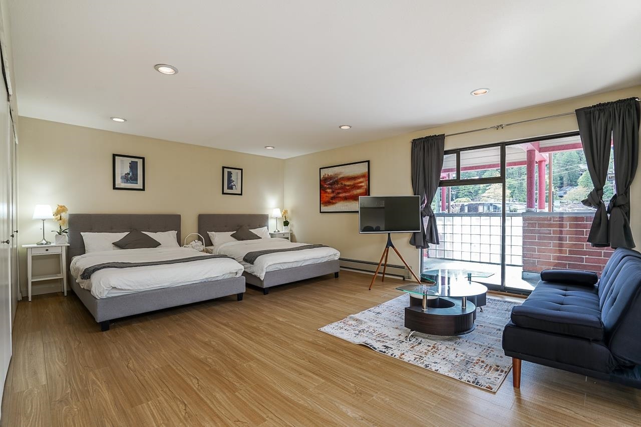 6379 Bruce Street, West Vancouver, BC, V5P 3K3 - 9