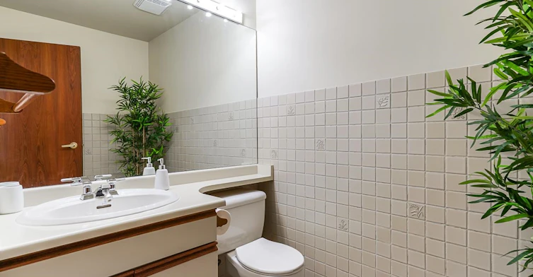 6379 Bruce Street, West Vancouver, BC, V5P 3K3 - 8
