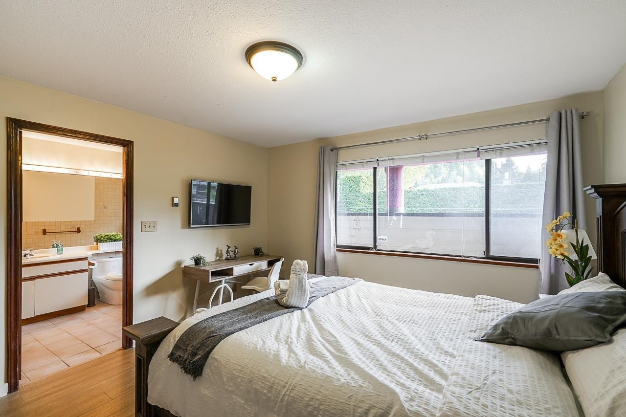 6379 Bruce Street, West Vancouver, BC, V5P 3K3 - 20