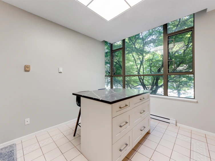 202-5885 Olive Avenue, Burnaby, BC, V5H 4N8 - 5