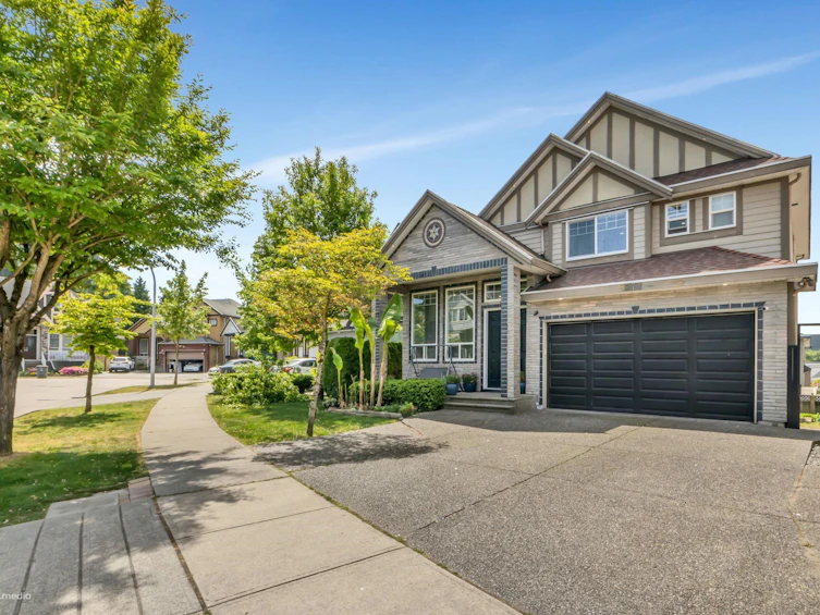 6277 146a Street, Surrey, BC, V3S 3T1