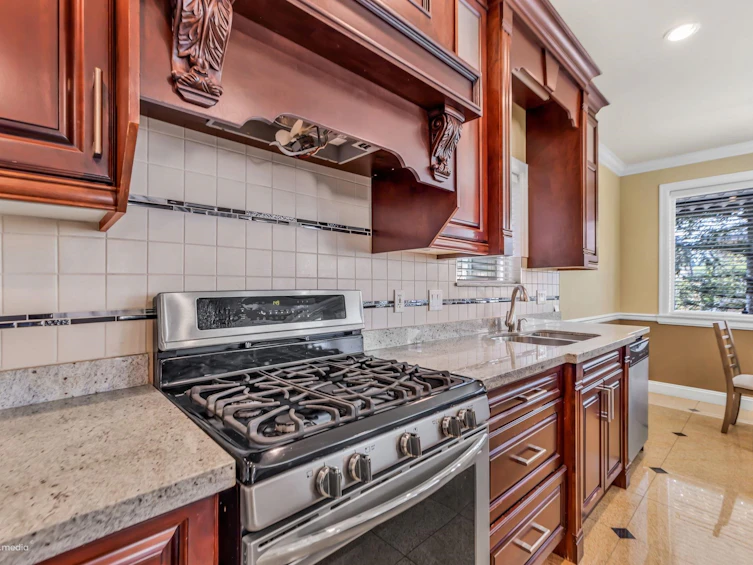 6277 146a Street, Surrey, BC, V3S 3T1 - 11