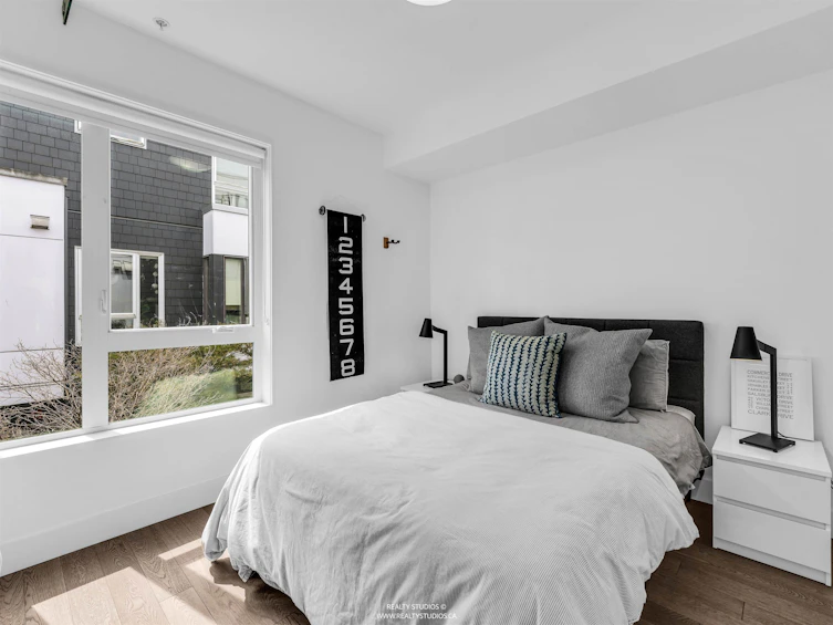 627 Victoria Drive, Vancouver, BC, V5L 0C3 - 13