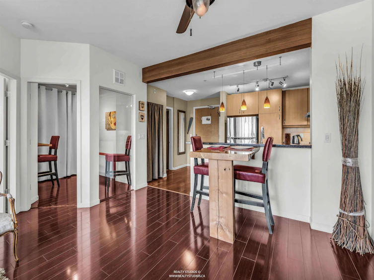 417-580 Raven Woods Drive, North Vancouver, BC, V7G 2T2 - 8