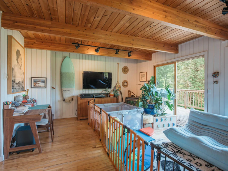 2617 Sunshine Coast Highway, Roberts Creek, BC, V0N 2W4 - 10