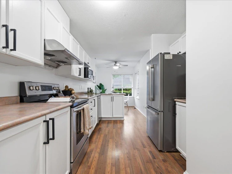 9-20985 Camwood Avenue, Maple Ridge, BC, V2X 2N9 - 10