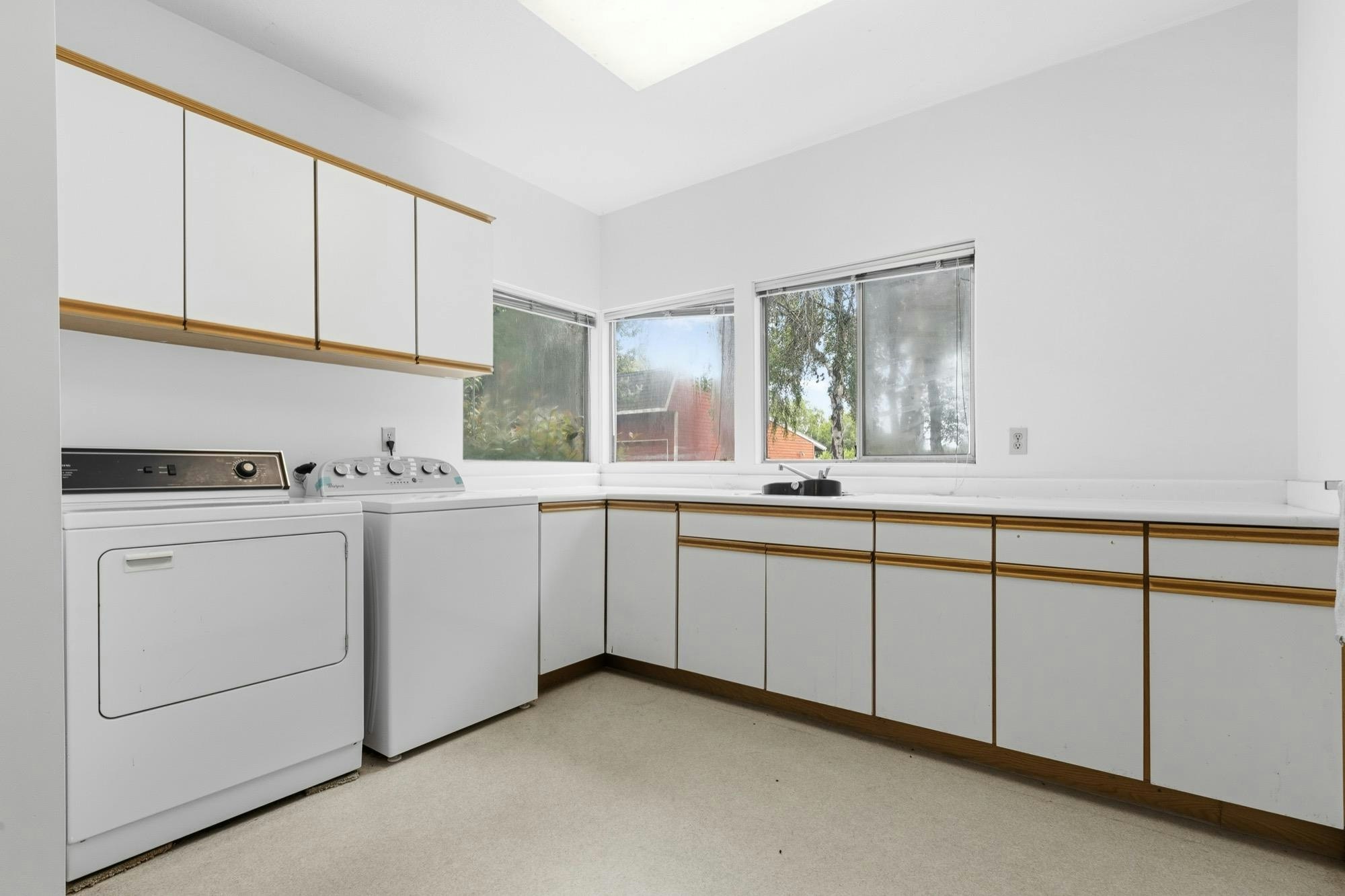 10520 Sidaway Road, Richmond, BC, V6W 1C4 - 31