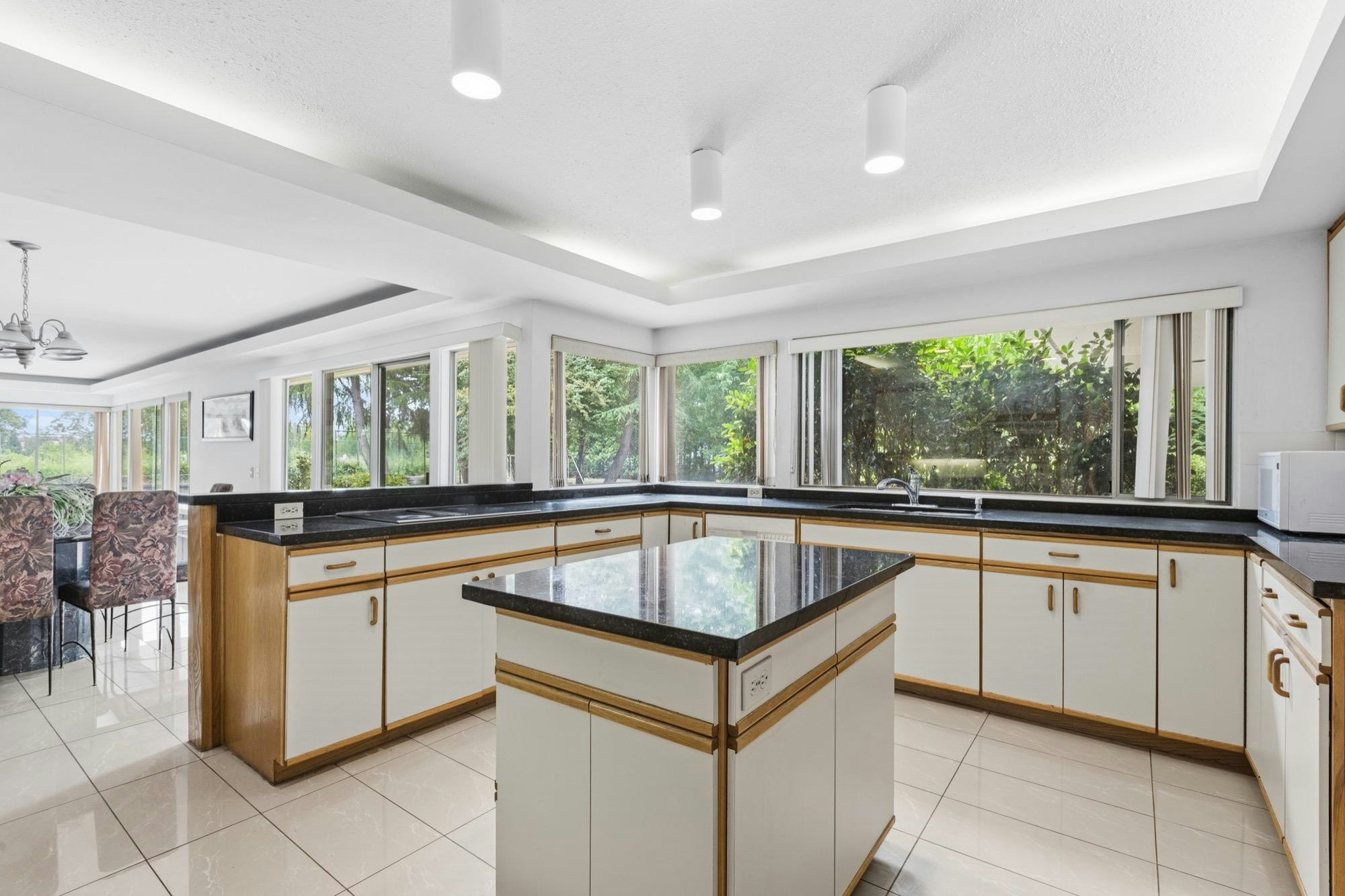 10520 Sidaway Road, Richmond, BC, V6W 1C4 - 15