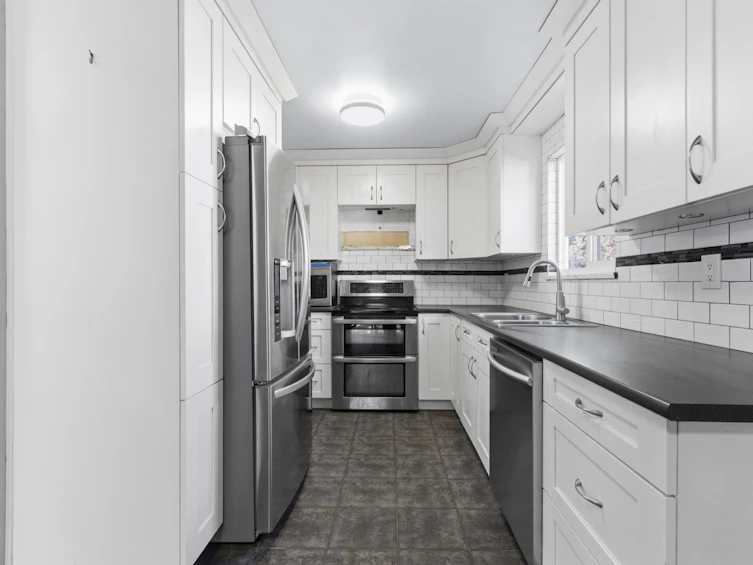 177 Springfield Drive, Langley, BC, V4W 3K8 - 2