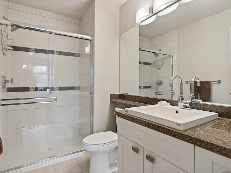 216-20068 Fraser Highway, Langley, BC, V3A 0H2 - 22
