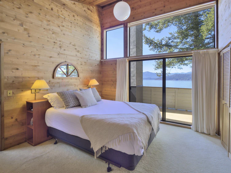 276 Smugglers Cove Road, Bowen Island, BC, V0N 1G1 - 13