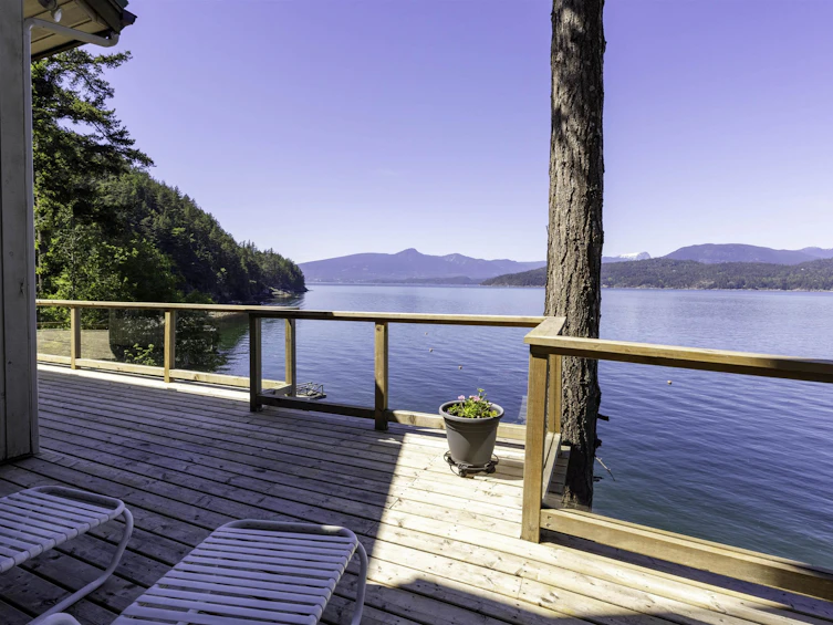 276 Smugglers Cove Road, Bowen Island, BC, V0N 1G1 - 4