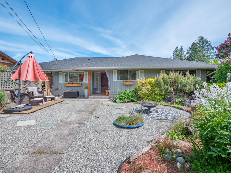 616 N Fletcher Road, Gibsons, BC, V0N 1V9 - 32