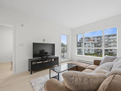 303-3596 Malsum Drive - 4