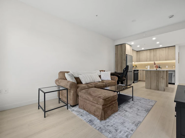 303-3596 Malsum Drive, North Vancouver, BC, V7G 0B5 - 6
