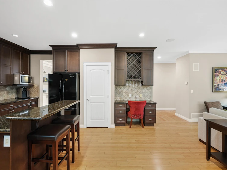 17848 70 Avenue, Surrey, BC, V3S 7S5 - 8