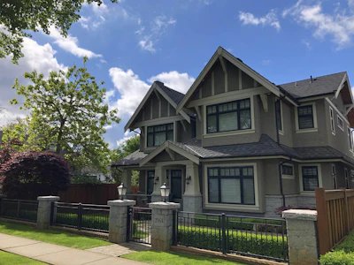3964 Triumph Street - 3