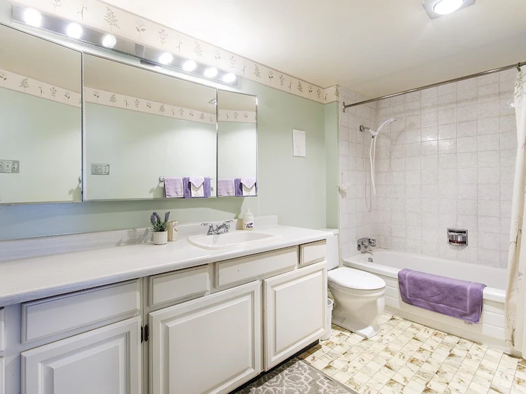 309-1385 Draycott Road, North Vancouver, BC, V7J 3K9 - 13
