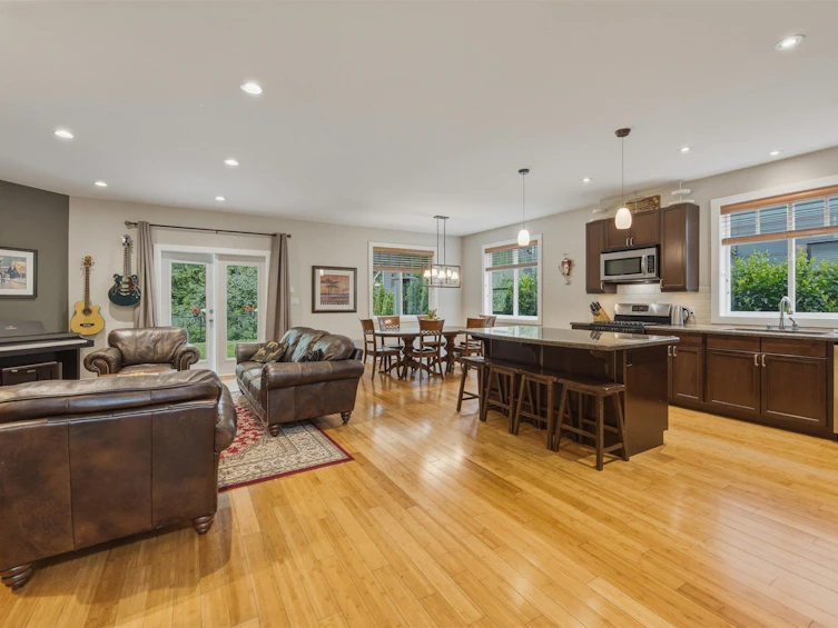1545 Judd Road, Squamish, BC, V0N 1H0 - 9