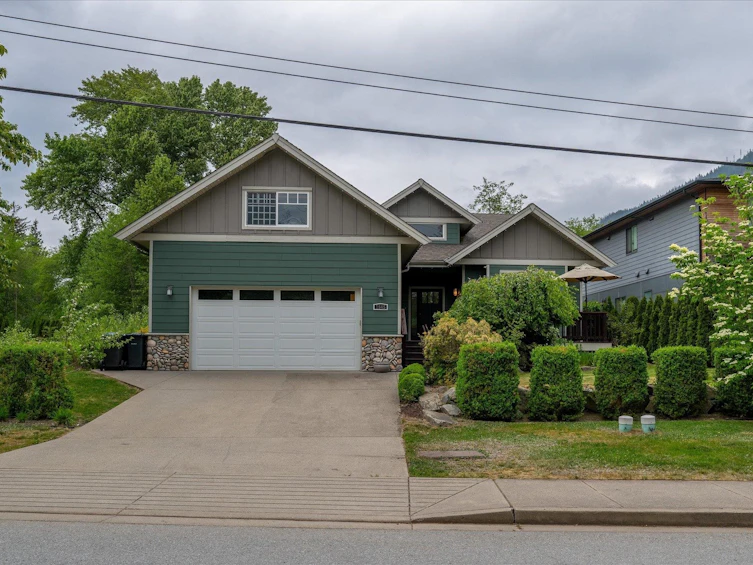 1545 Judd Road, Squamish, BC, V0N 1H0 - 35