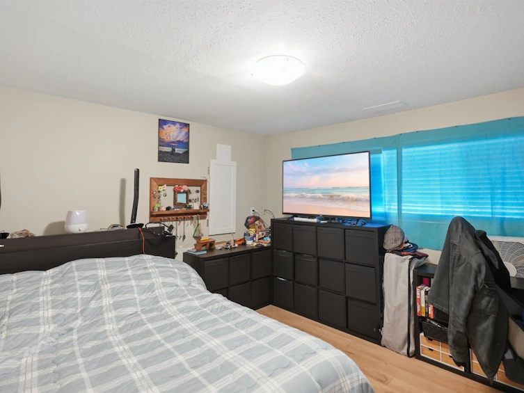 20783 Thorne Avenue, Maple Ridge, BC, V2X 7R1 - 16