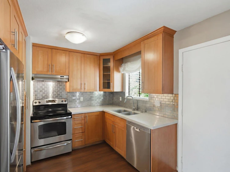 20783 Thorne Avenue, Maple Ridge, BC, V2X 7R1 - 14