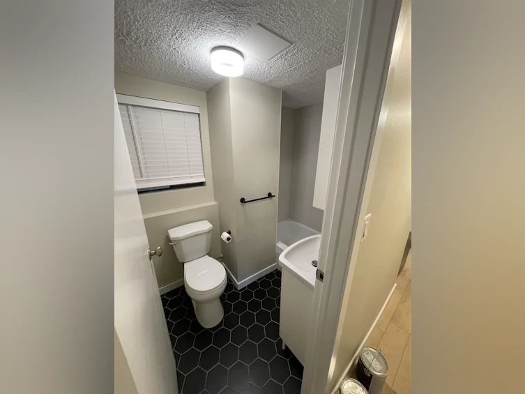 20783 Thorne Avenue, Maple Ridge, BC, V2X 7R1 - 34