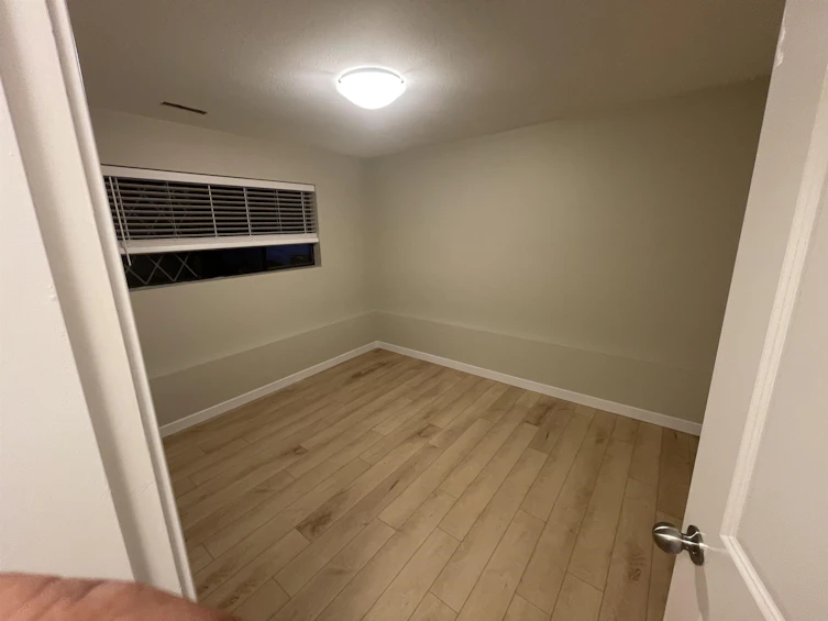 20783 Thorne Avenue, Maple Ridge, BC, V2X 7R1 - 30