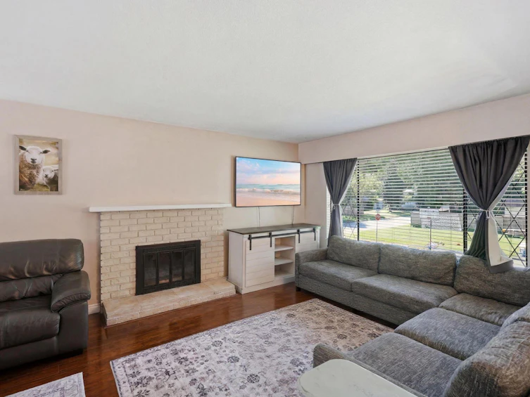 20783 Thorne Avenue, Maple Ridge, BC, V2X 7R1 - 8
