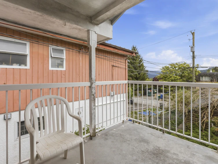36 Warwick Avenue, Burnaby, BC, V5B 3X3 - 22